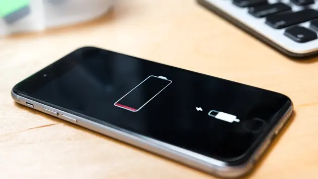 از کجا بفهمیم باتری گوشی خراب است